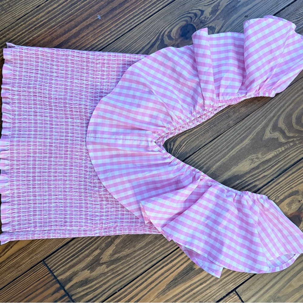 Express Pink Checkered Ruffle Blouse - Picture 2 of 4